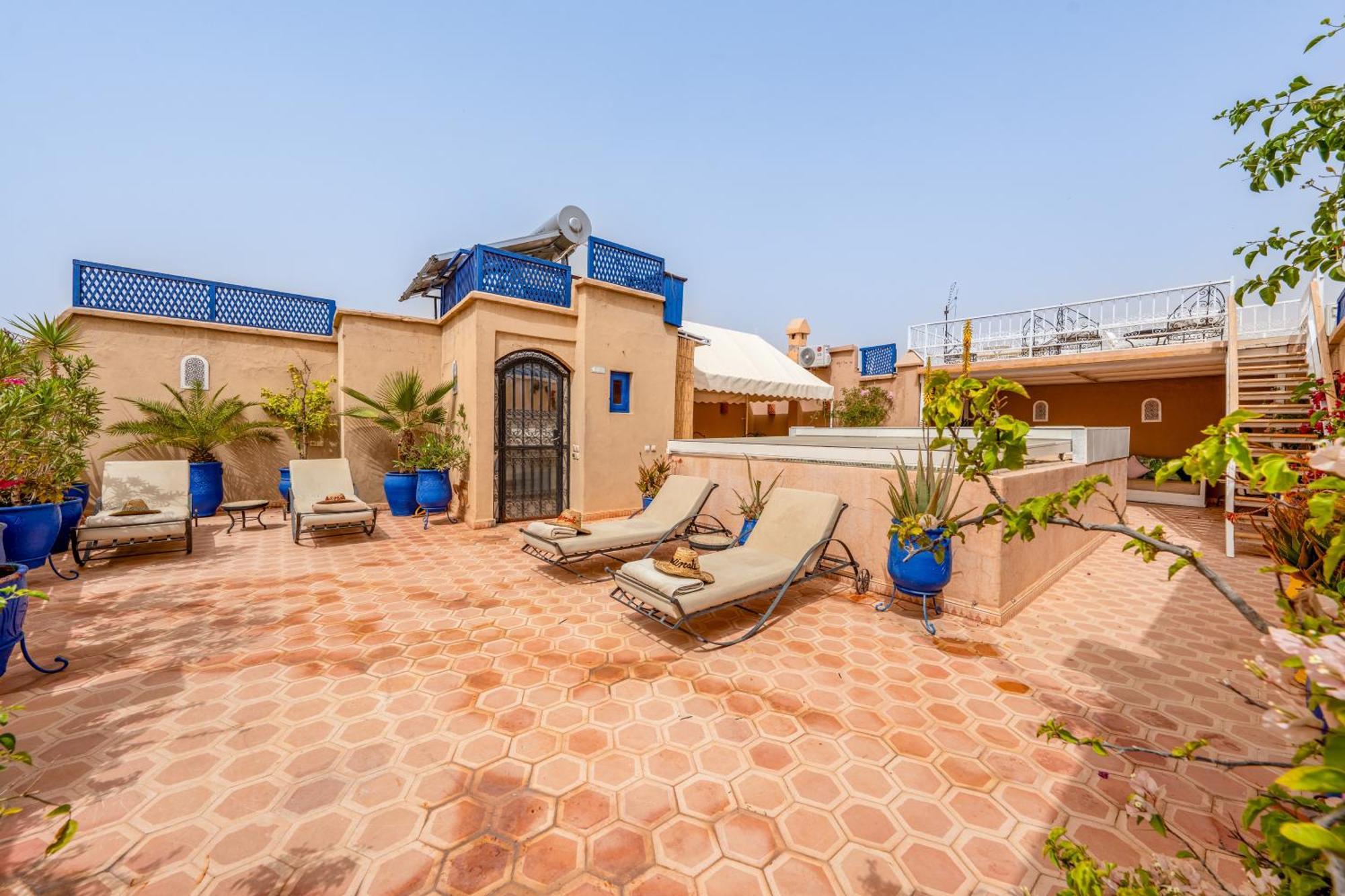 Riad Awinati Location Privatisee ,Piscine Chauffee , Beau Rooftop Marraquexe Exterior foto