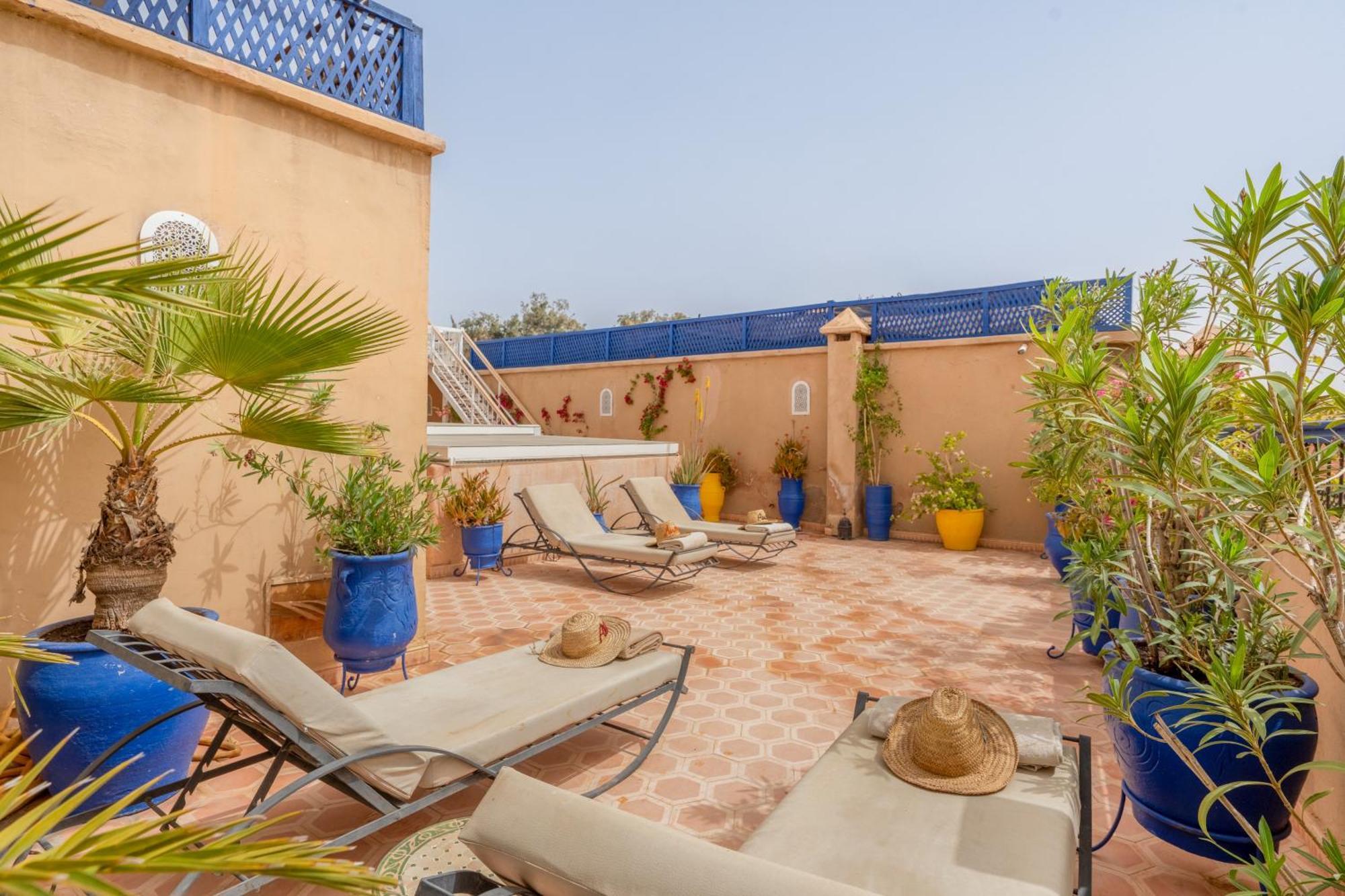 Riad Awinati Location Privatisee ,Piscine Chauffee , Beau Rooftop Marraquexe Exterior foto