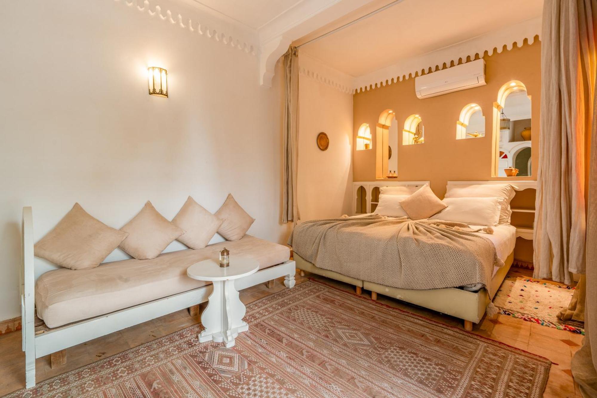 Riad Awinati Location Privatisee ,Piscine Chauffee , Beau Rooftop Marraquexe Exterior foto