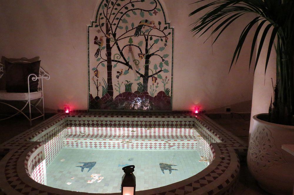 Riad Awinati Location Privatisee ,Piscine Chauffee , Beau Rooftop Marraquexe Exterior foto